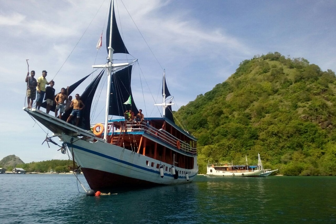 komodo tour